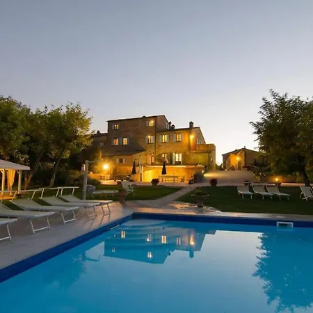 Villa Renovated With A Charming Pool Cortona