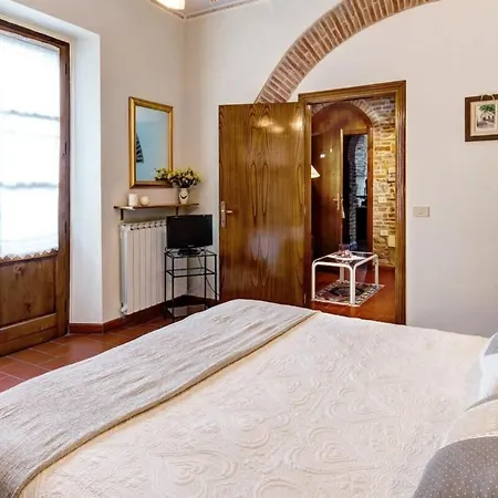 Renovated With A Charming Pool